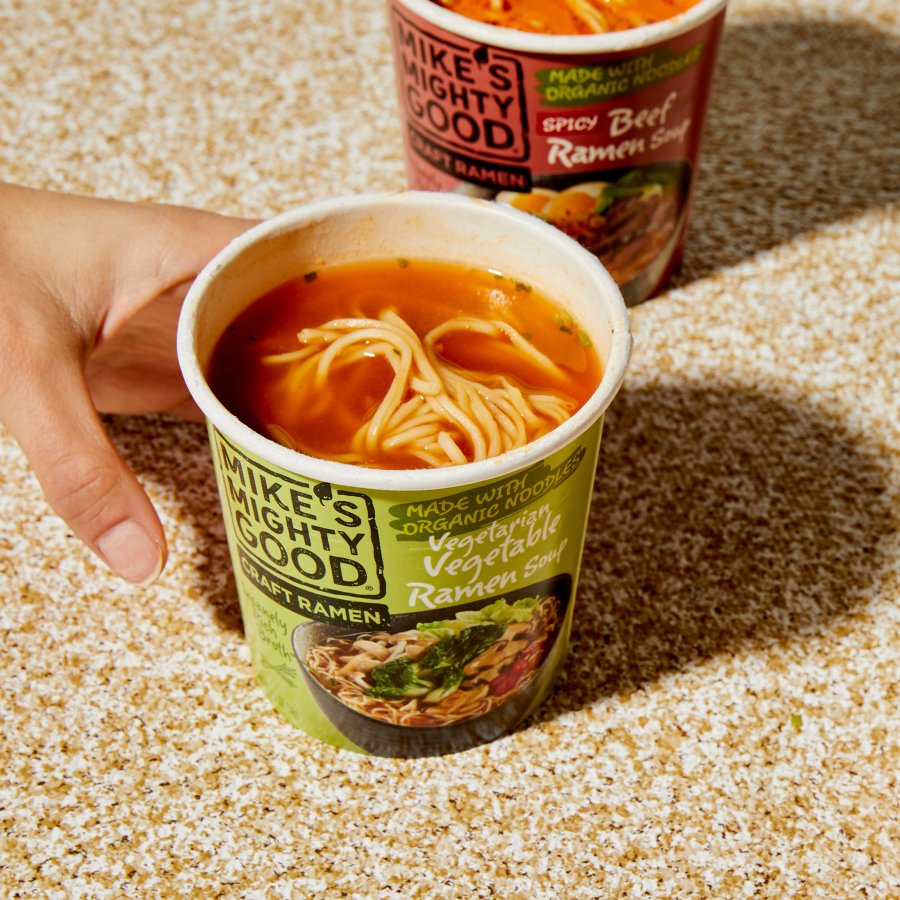 Chicken Bone Broth Flavor Ramen Noodle Soup Cup