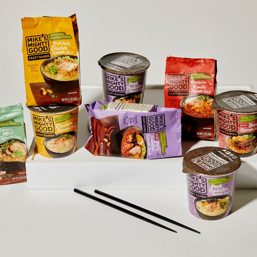 Chicken Bone Broth Flavor Ramen Noodle Soup Cup